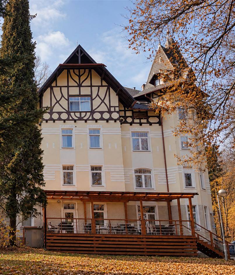 <strong>Villa Grohmann</strong><br><span class="karta-mesto">Lipová lázně</span><br><span class="karta-podtitul">Klid pod Jeseníky</span>