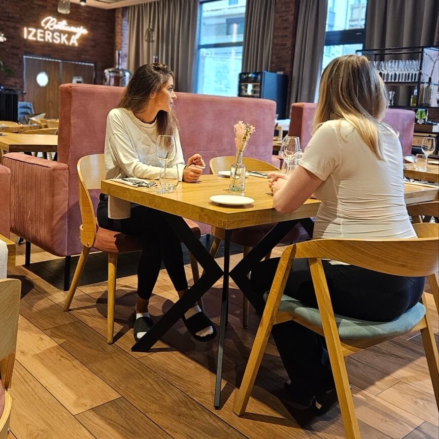 Oběd v restauraci Izerska
